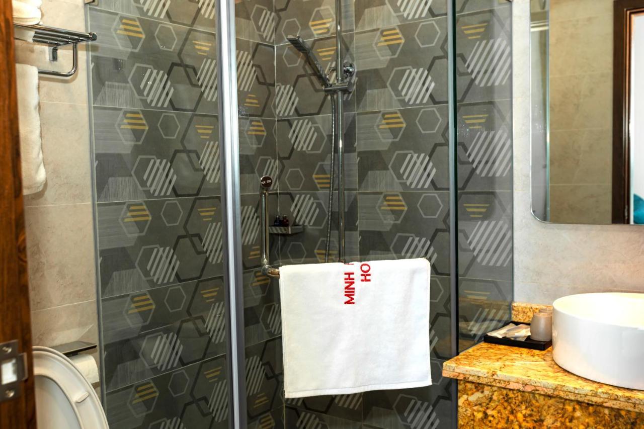 Minh Phong Hotel Ха Лонг Екстериор снимка