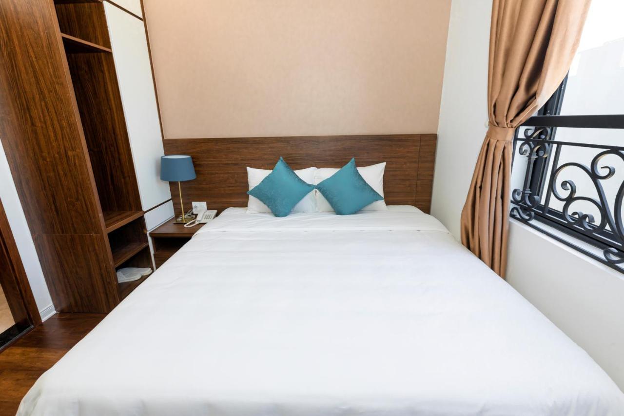 Minh Phong Hotel Ха Лонг Екстериор снимка
